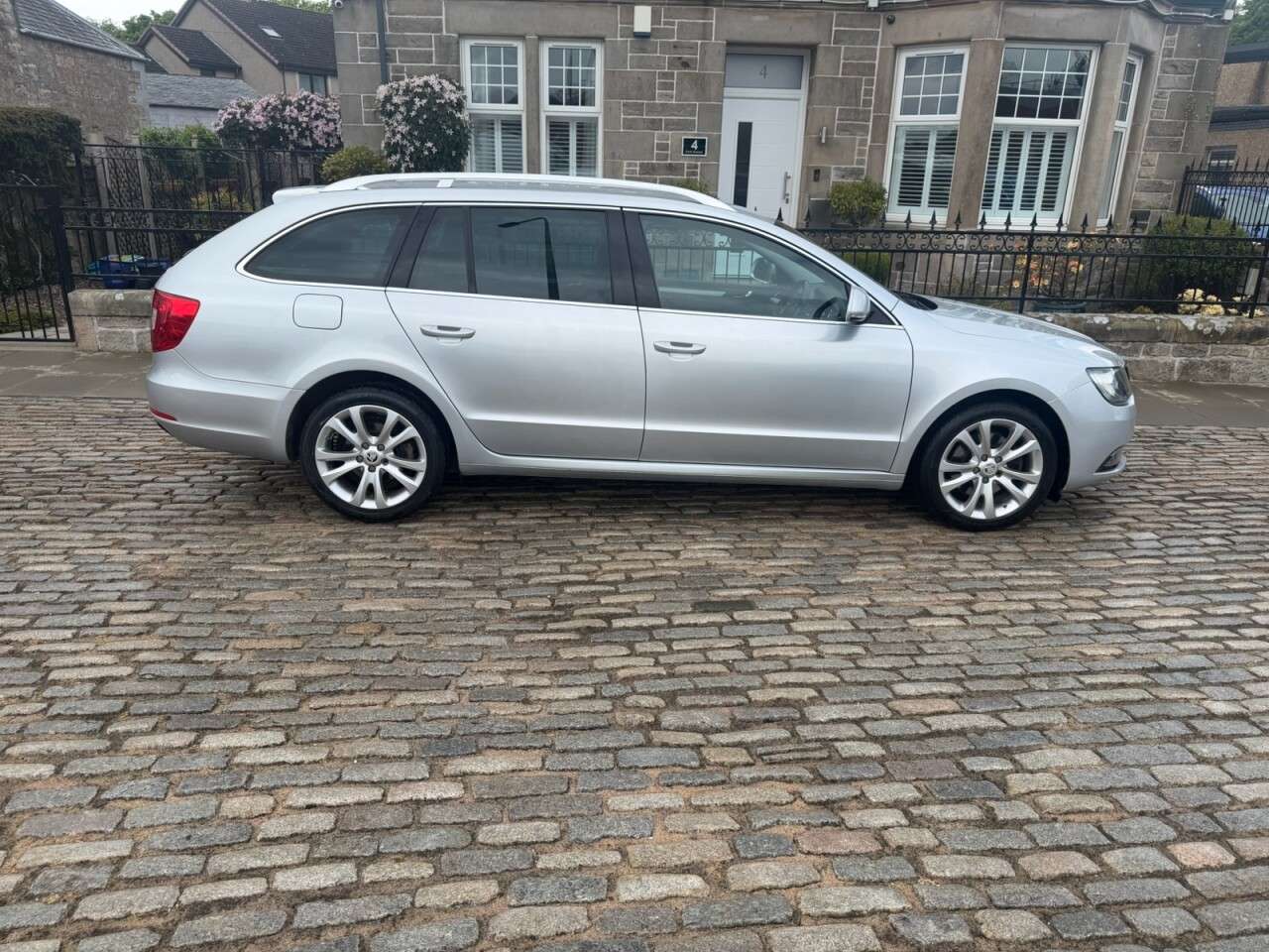 2015 SKODA SUPERB 2015 SKODA SUPERB