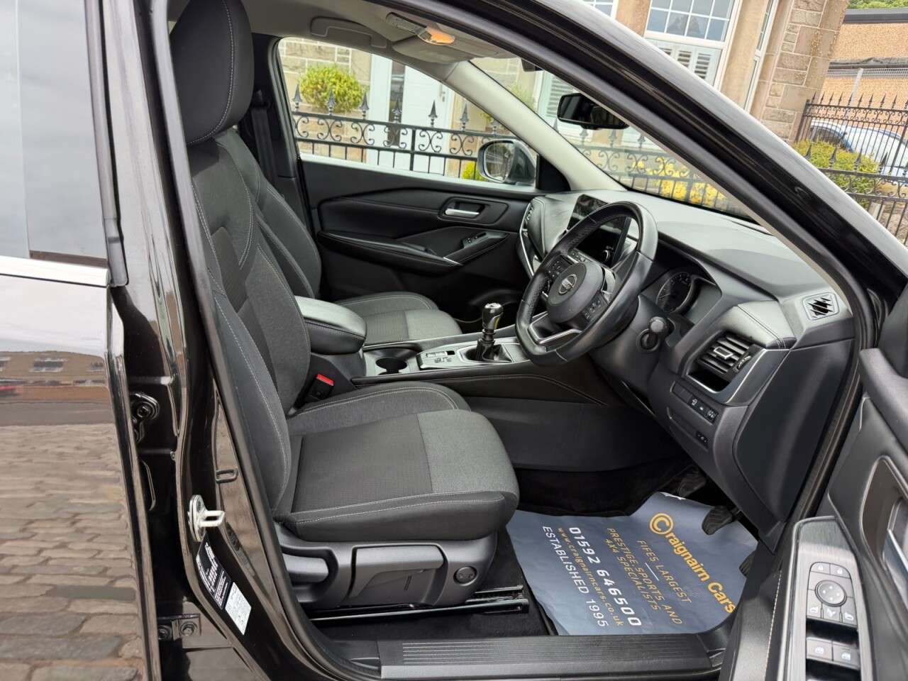 A 2022 NISSAN QASHQAI 1.3 DIG-T MHEV N-Connecta SUV 5dr Petrol Hybrid Manual Euro 6 (s/s) (140 ps A 2022 NISSAN QASHQAI 1.3 DIG-T MHEV N-Connecta SUV 5dr Petrol Hybrid Manual Euro 6 (s/s) (140 ps