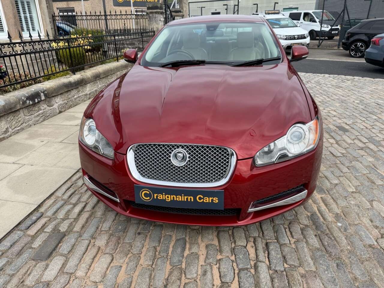 2010 JAGUAR XF 2010 JAGUAR XF