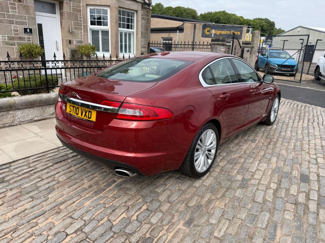 2010 JAGUAR XF 2010 JAGUAR XF