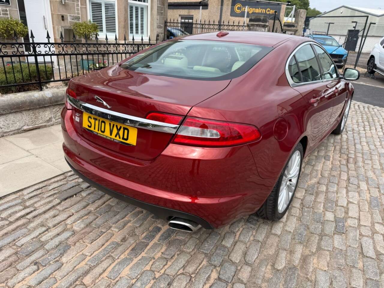 2010 JAGUAR XF 2010 JAGUAR XF