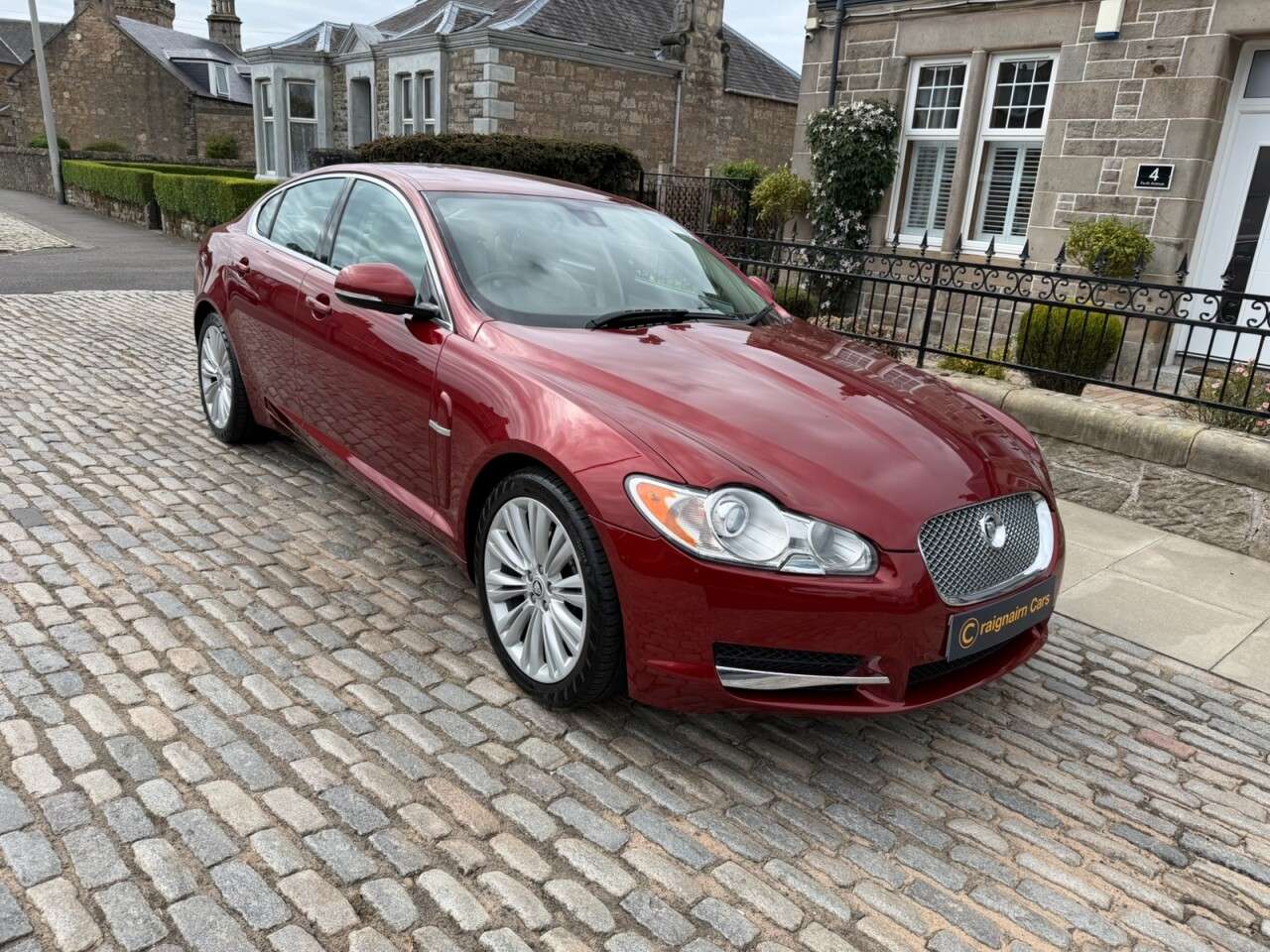 2010 JAGUAR XF 2010 JAGUAR XF