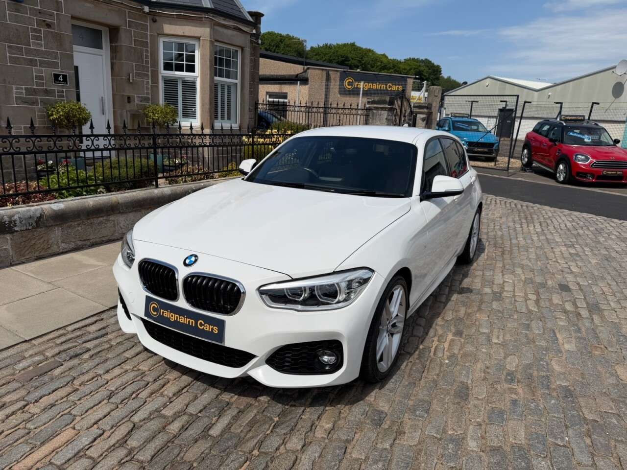 A 2016 BMW 1 SERIES 2.0 118d M Sport Hatchback 5dr Diesel Manual Euro 6 (s/s) (150 ps) A 2016 BMW 1 SERIES 2.0 118d M Sport Hatchback 5dr Diesel Manual Euro 6 (s/s) (150 ps)
