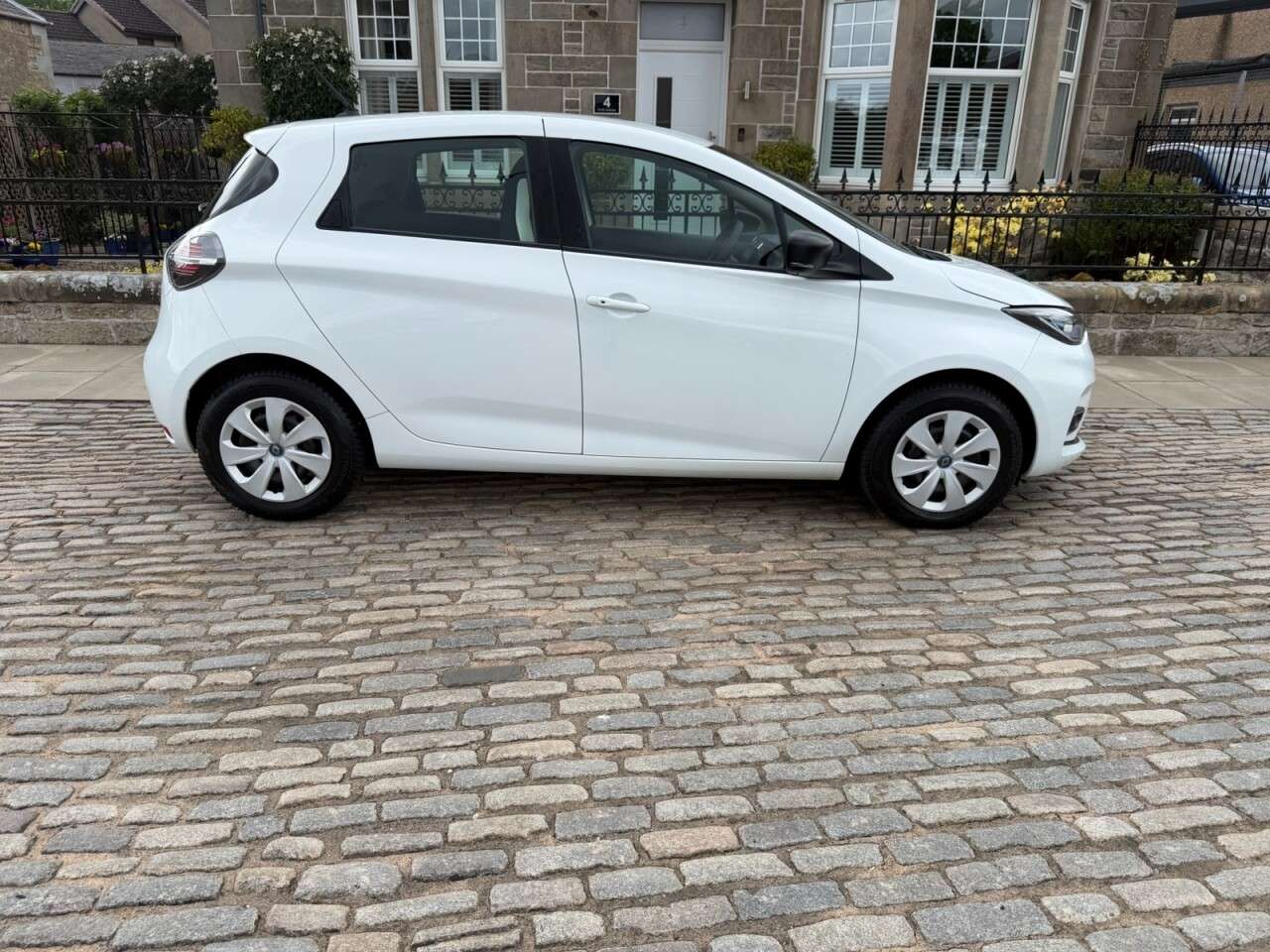 2020 RENAULT ZOE 2020 RENAULT ZOE