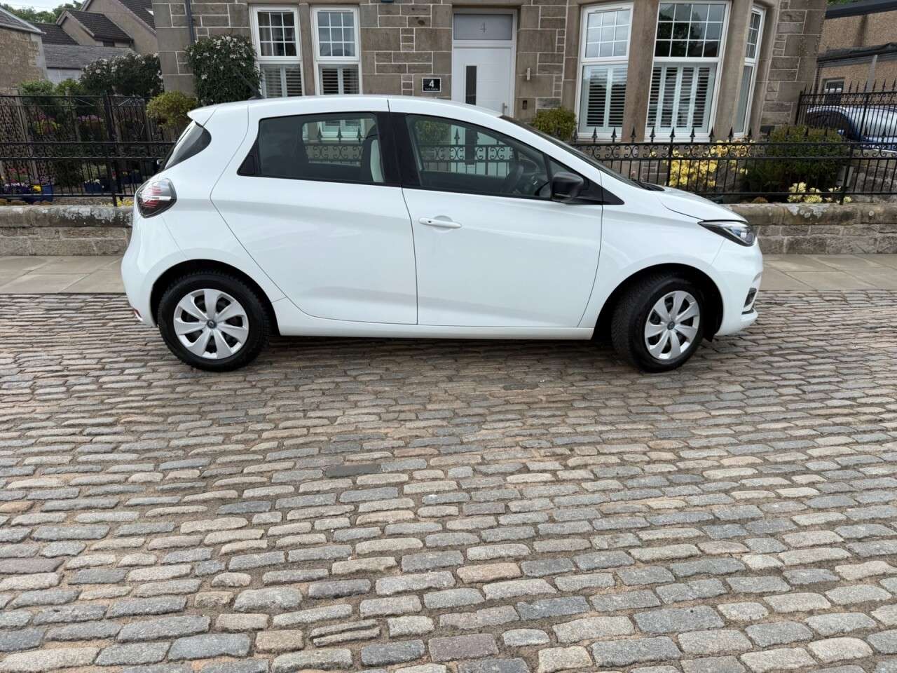 2020 RENAULT ZOE 2020 RENAULT ZOE