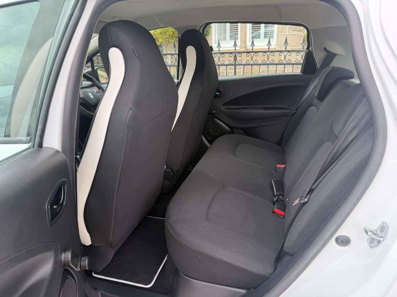2020 RENAULT ZOE 2020 RENAULT ZOE