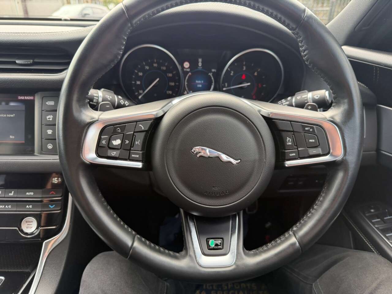 2018 JAGUAR XF 2018 JAGUAR XF