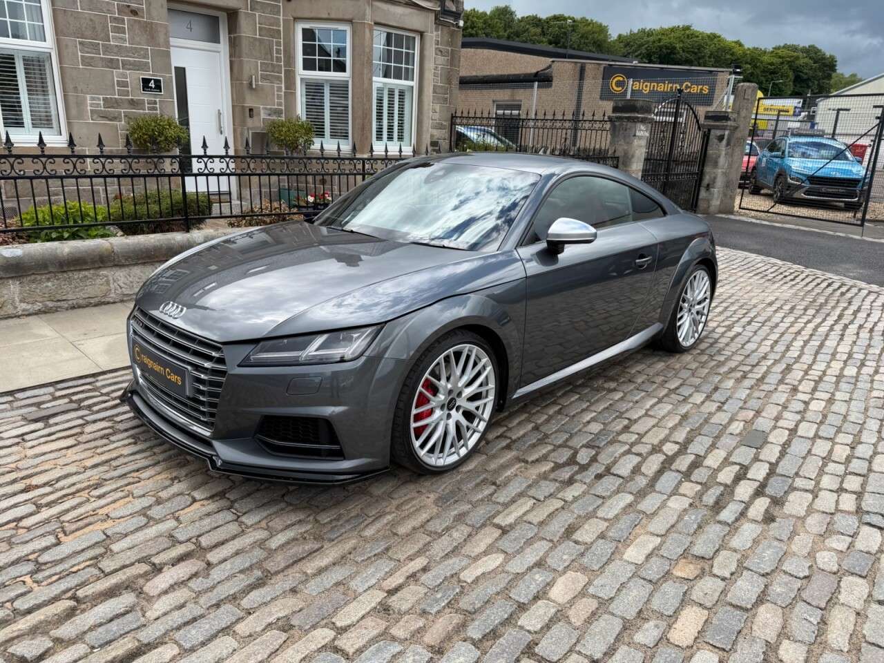 A 2016 AUDI TTS 2.0 TFSI Coupe 3dr Petrol S Tronic quattro Euro 6 (s/s) (310 ps) A 2016 AUDI TTS 2.0 TFSI Coupe 3dr Petrol S Tronic quattro Euro 6 (s/s) (310 ps)