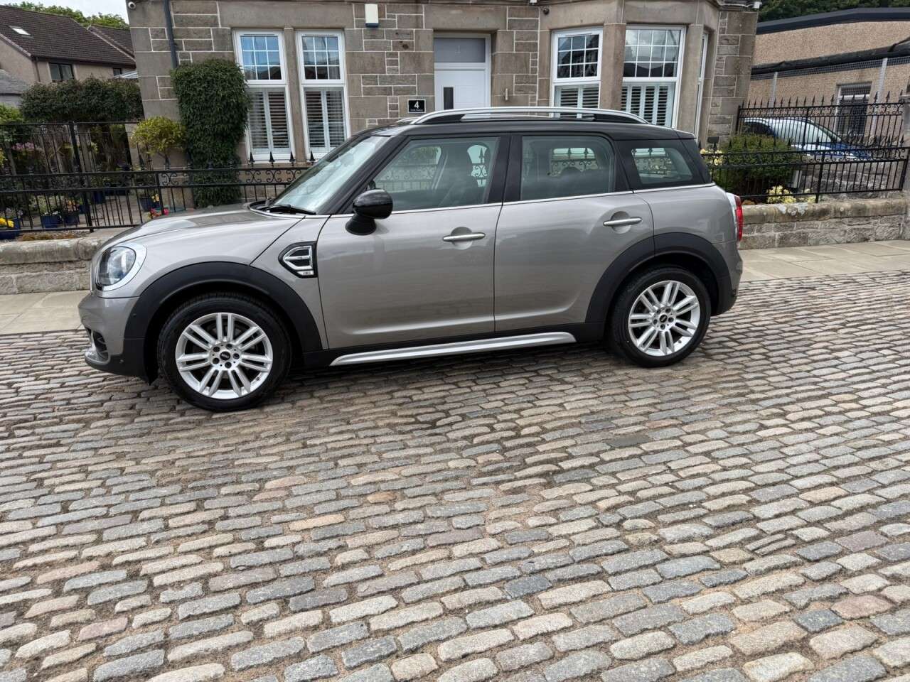 2019 MINI COUNTRYMAN 2019 MINI COUNTRYMAN