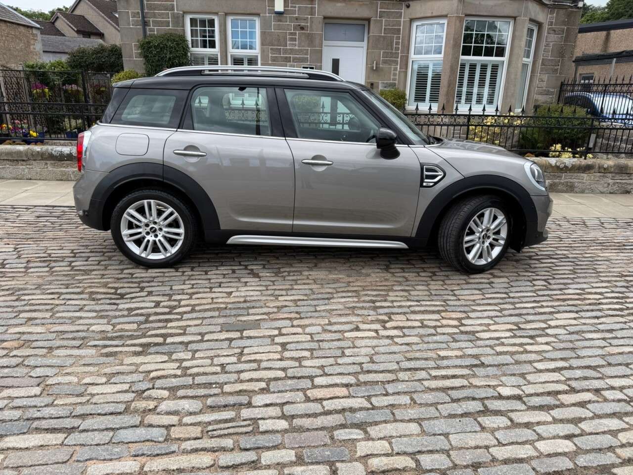 2019 MINI COUNTRYMAN 2019 MINI COUNTRYMAN