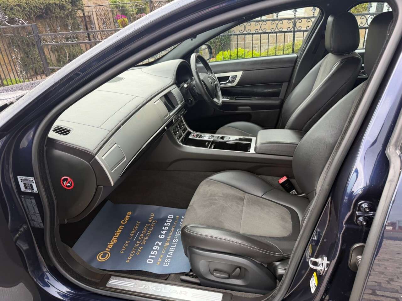 2014 JAGUAR XF 2014 JAGUAR XF