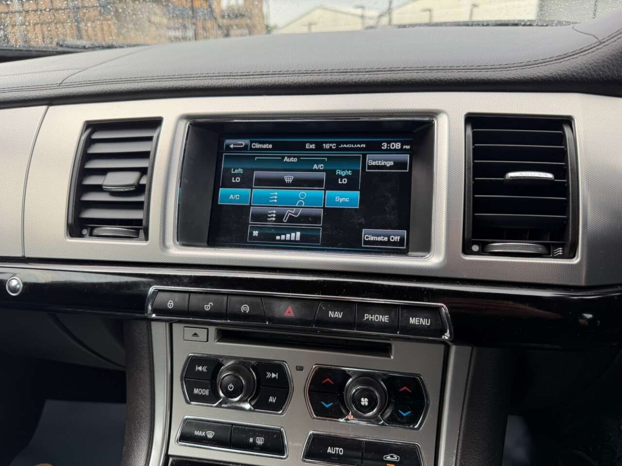2014 JAGUAR XF 2014 JAGUAR XF