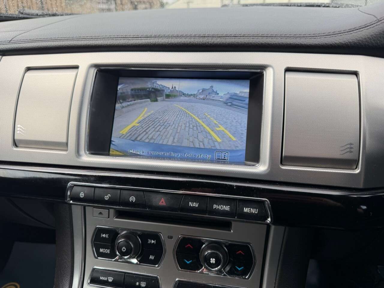2014 JAGUAR XF 2014 JAGUAR XF