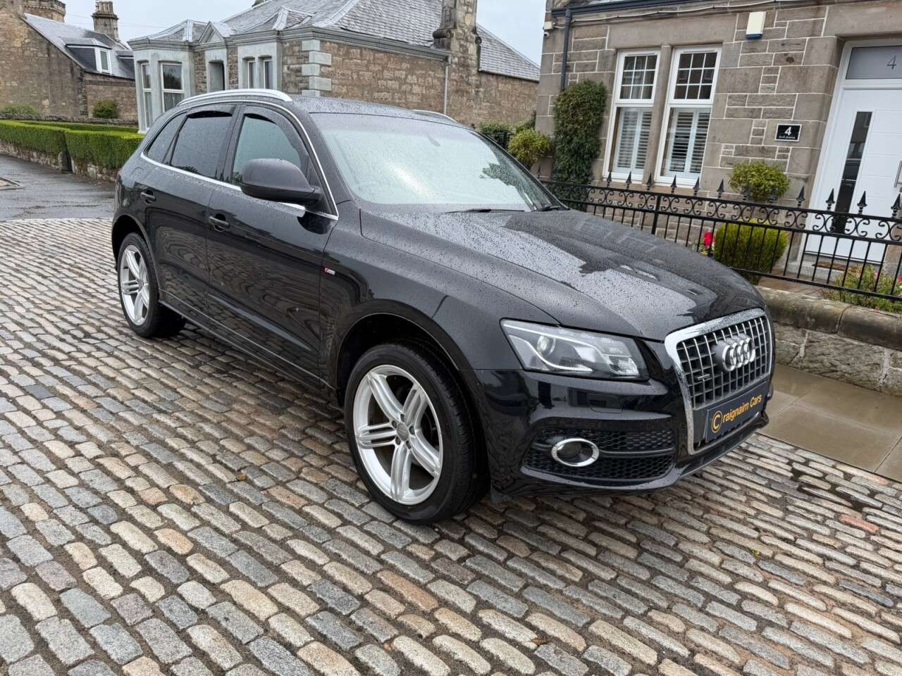 A 2012 AUDI Q5 2.0 TDI S line Special Edition SUV 5dr Diesel S Tronic quattro Euro 5 (170 A 2012 AUDI Q5 2.0 TDI S line Special Edition SUV 5dr Diesel S Tronic quattro Euro 5 (170
