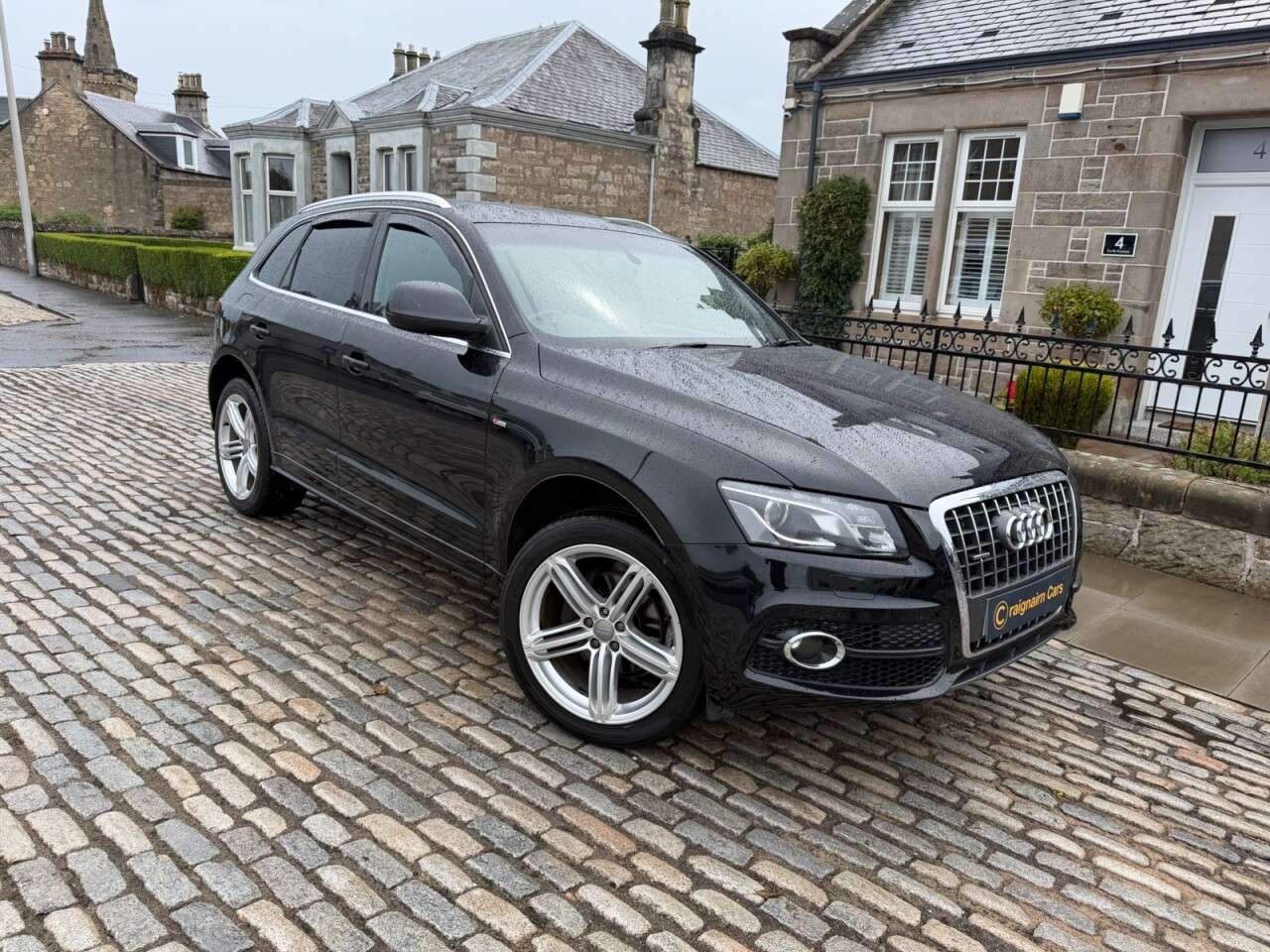 A 2012 AUDI Q5 2.0 TDI S line Special Edition SUV 5dr Diesel S Tronic quattro Euro 5 (170 A 2012 AUDI Q5 2.0 TDI S line Special Edition SUV 5dr Diesel S Tronic quattro Euro 5 (170