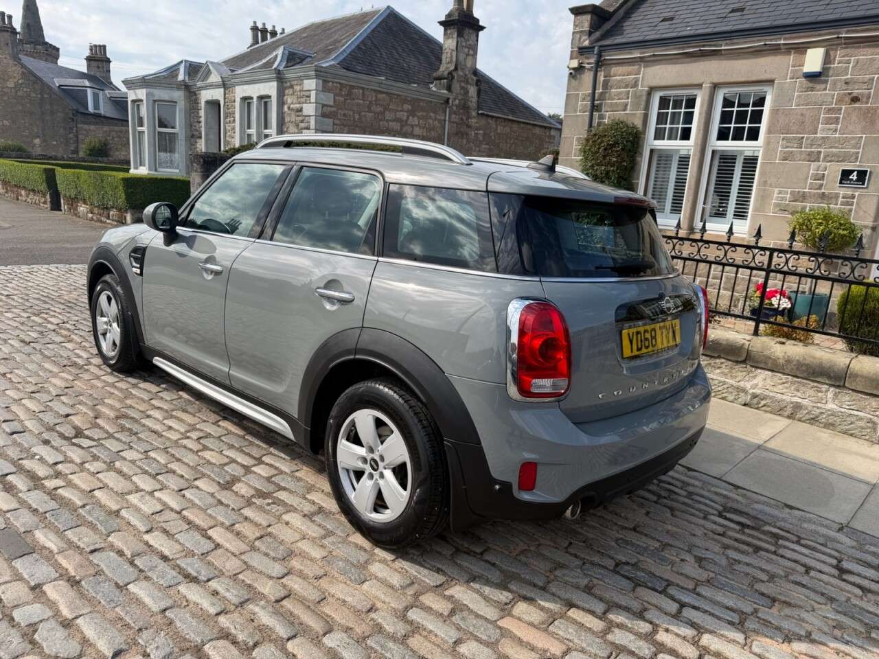 2018 MINI COUNTRYMAN 2018 MINI COUNTRYMAN
