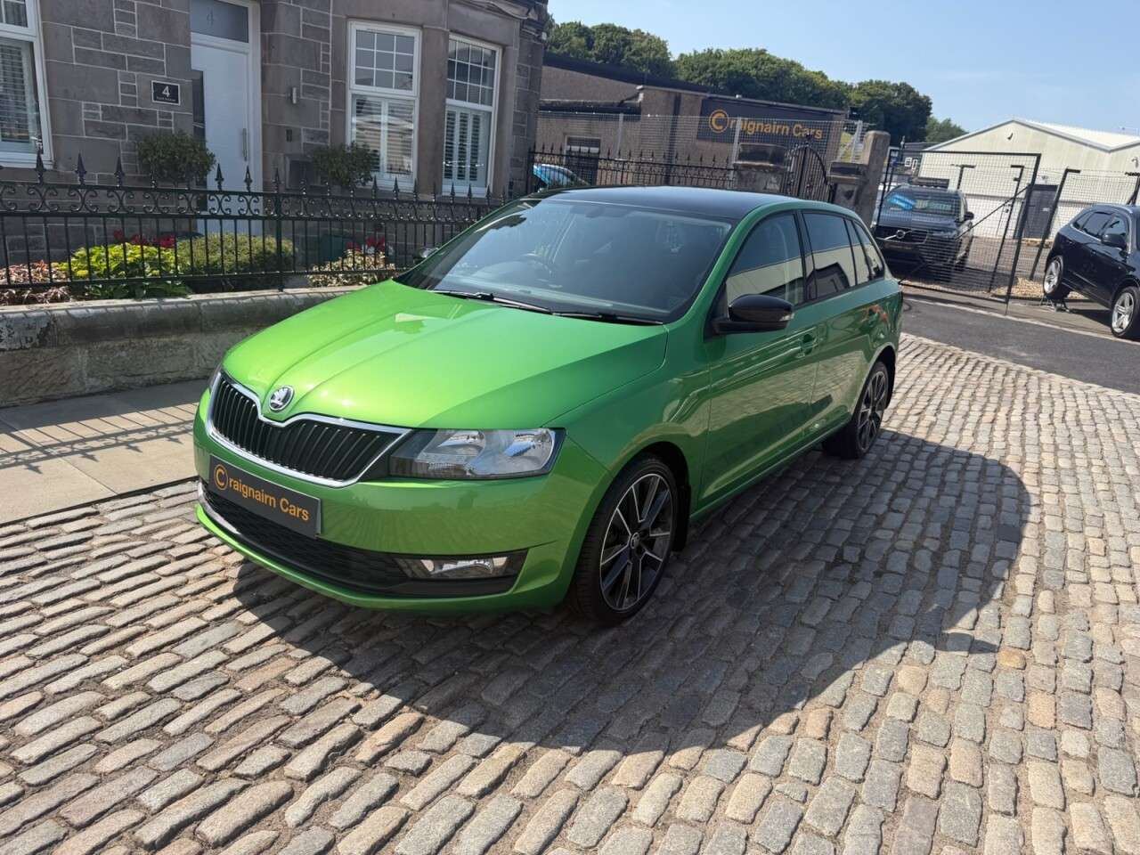 A 2018 SKODA RAPID SPACEBACK 1.0 TSI SE Sport Hatchback 5dr Petrol Manual Euro 6 (s/s) (110 ps) A 2018 SKODA RAPID SPACEBACK 1.0 TSI SE Sport Hatchback 5dr Petrol Manual Euro 6 (s/s) (110 ps)