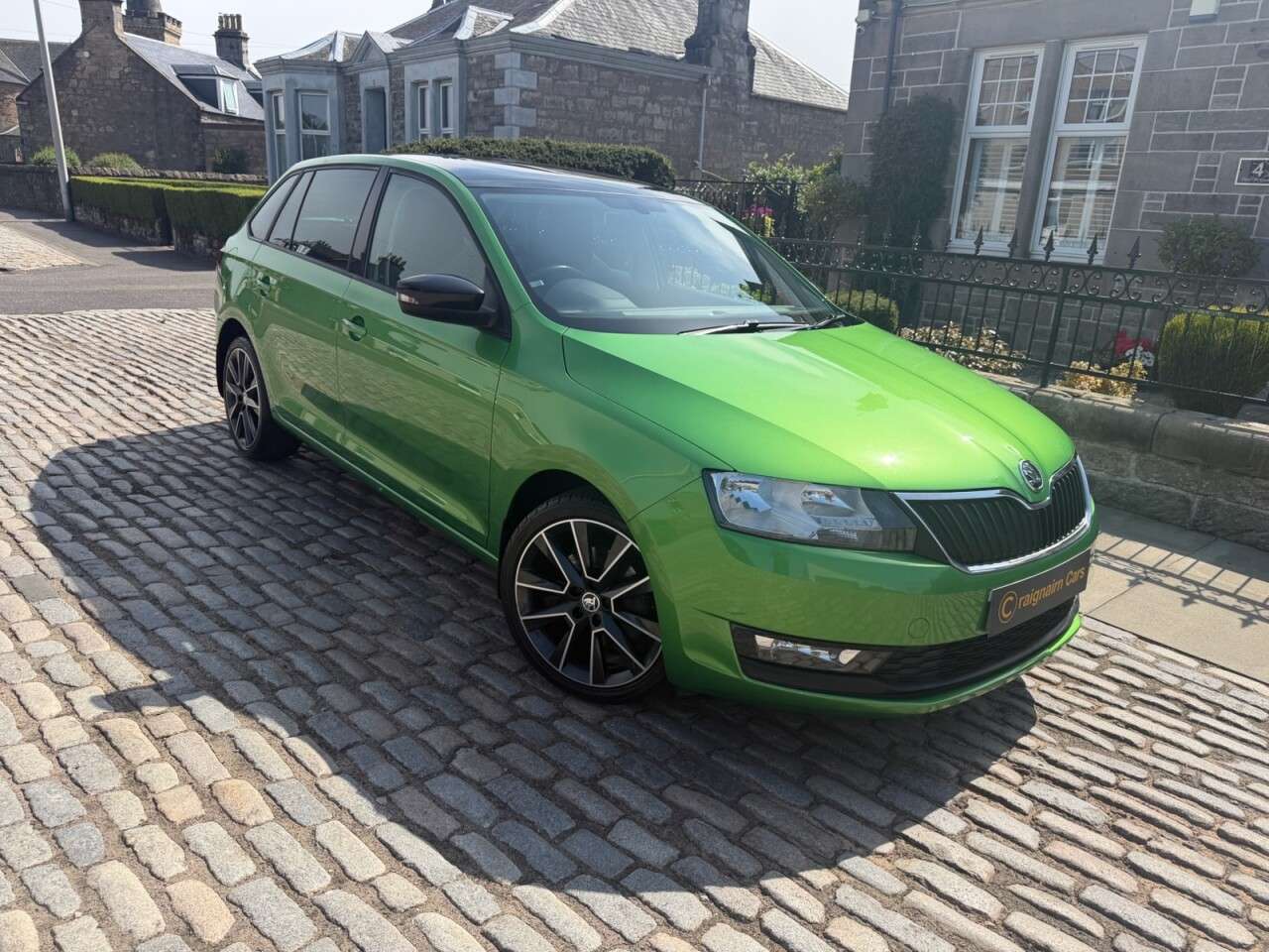 A 2018 SKODA RAPID SPACEBACK 1.0 TSI SE Sport Hatchback 5dr Petrol Manual Euro 6 (s/s) (110 ps) A 2018 SKODA RAPID SPACEBACK 1.0 TSI SE Sport Hatchback 5dr Petrol Manual Euro 6 (s/s) (110 ps)