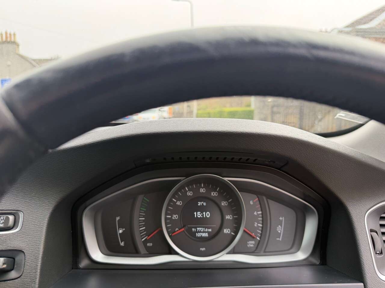 2016 VOLVO V60 2016 VOLVO V60