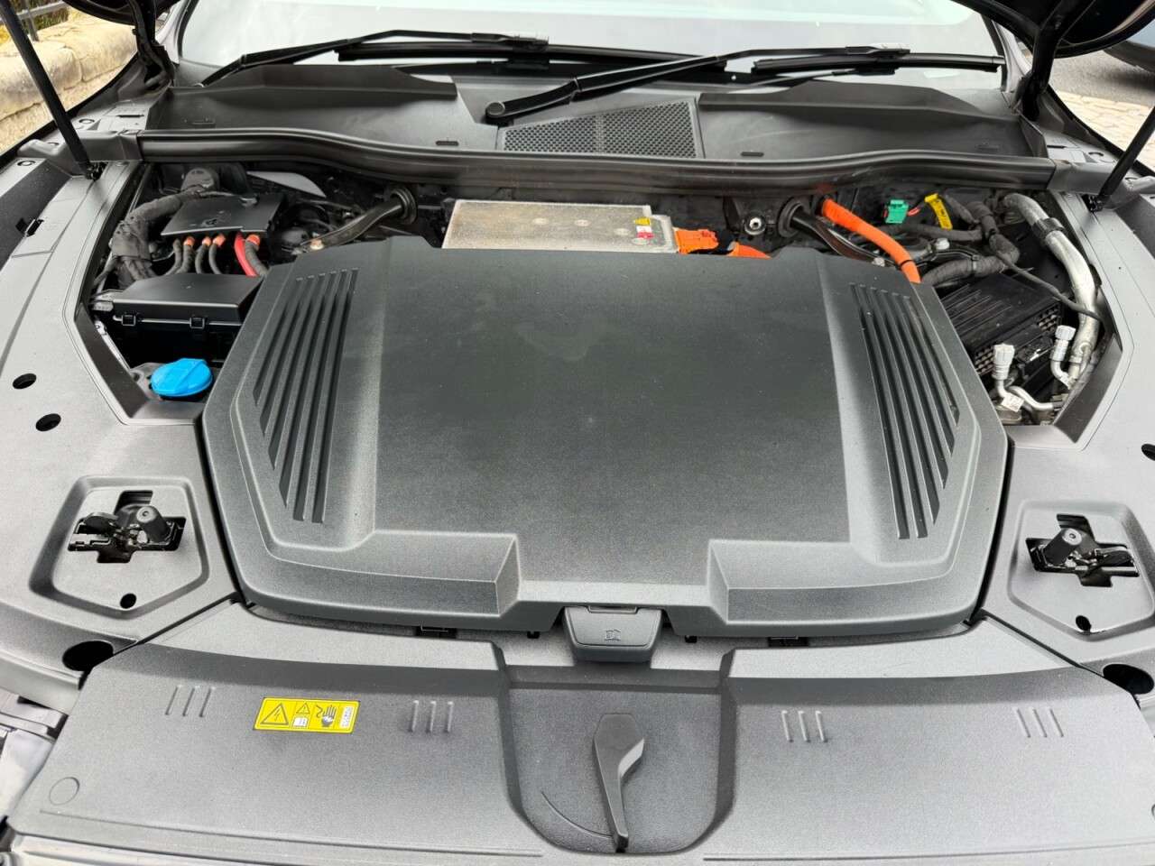 2020 AUDI E-TRON 2020 AUDI E-TRON