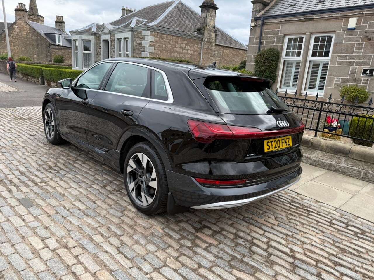2020 AUDI E-TRON 2020 AUDI E-TRON