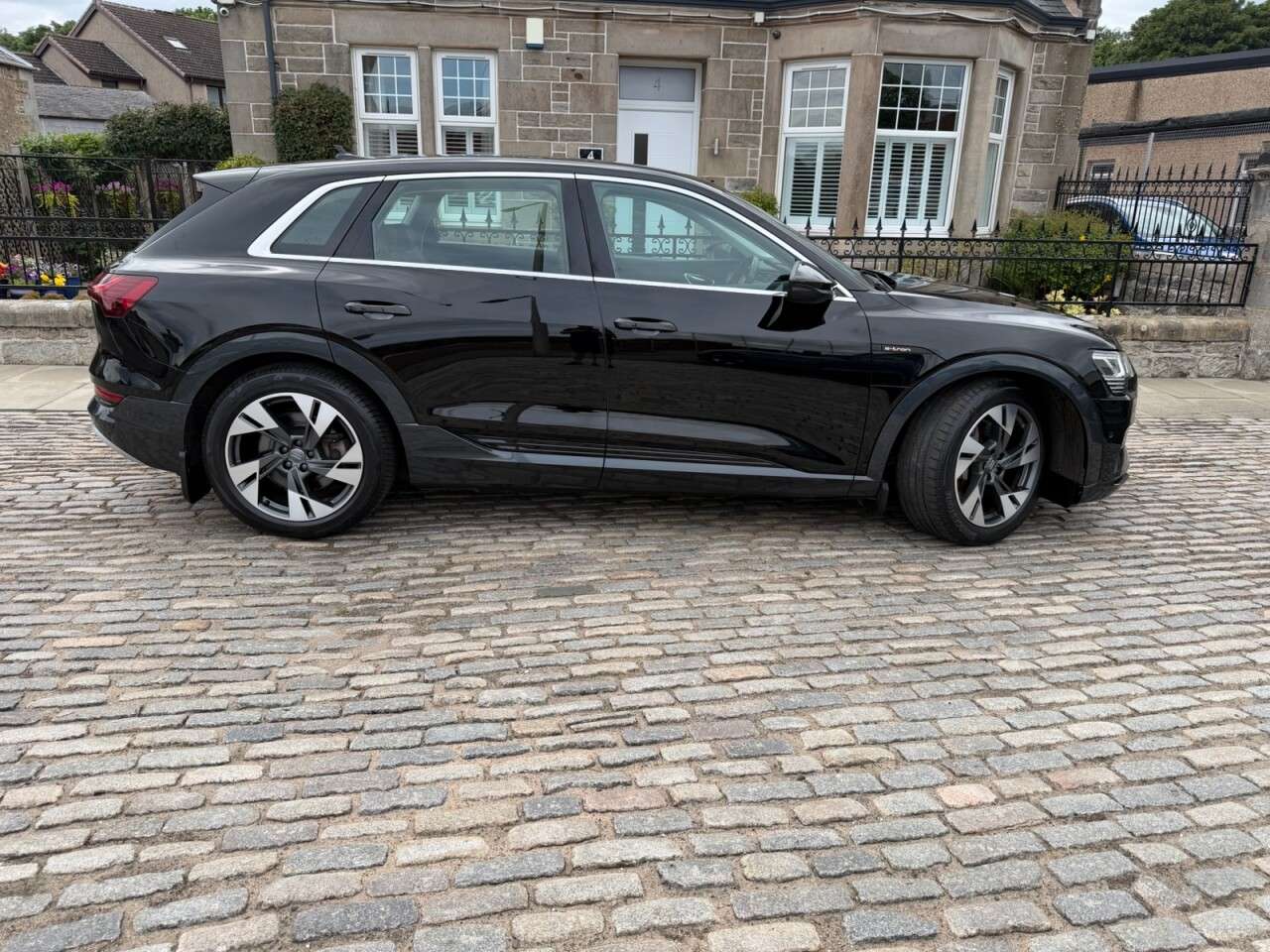 2020 AUDI E-TRON 2020 AUDI E-TRON