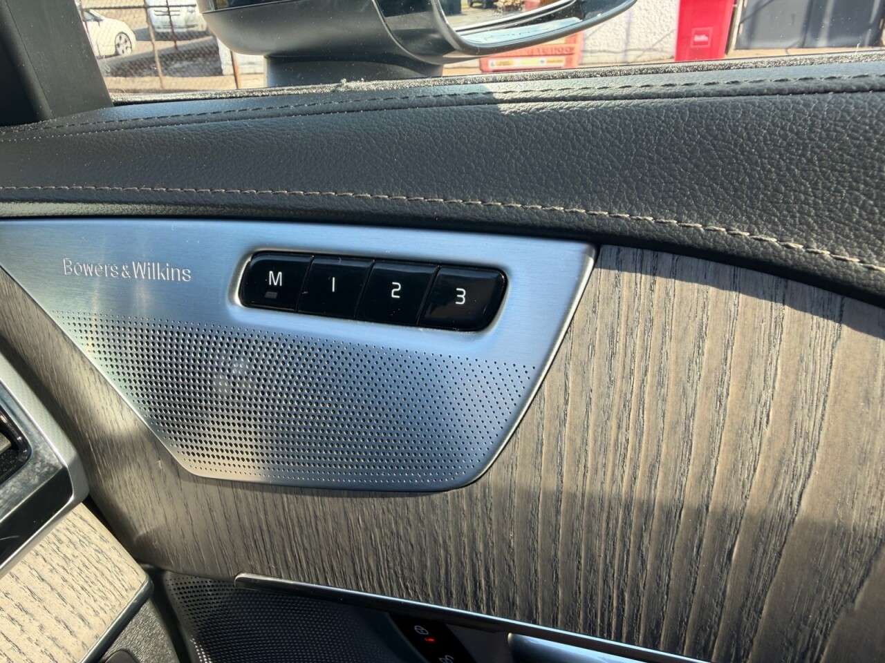 2023 VOLVO XC90 2023 VOLVO XC90