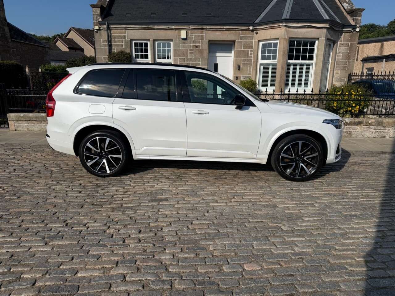 2023 VOLVO XC90 2023 VOLVO XC90
