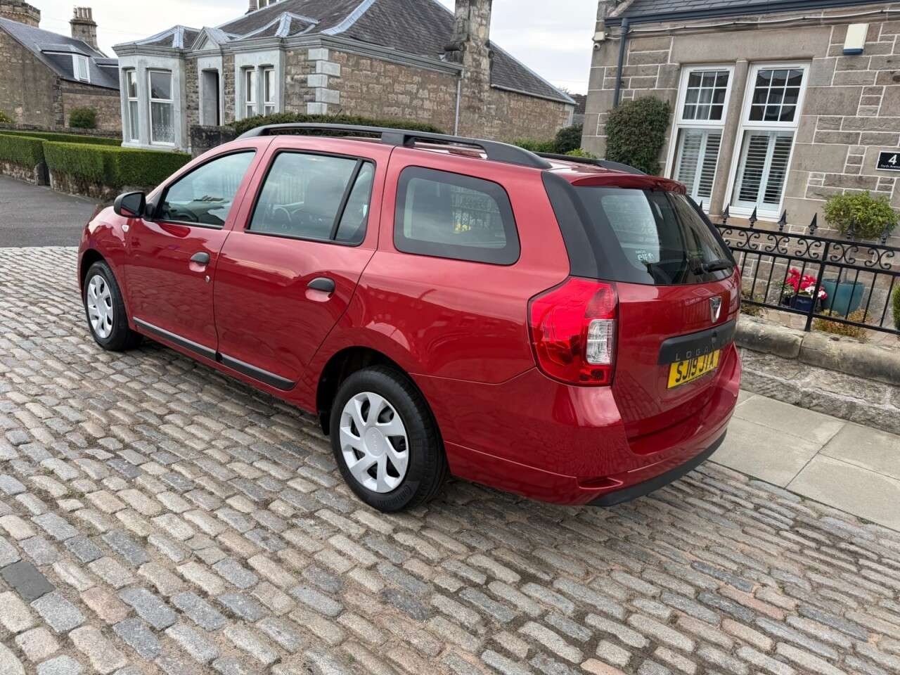 A 2019 DACIA LOGAN MCV 0.9 TCe Essential Estate 5dr Petrol Manual Euro 6 (s/s) (90 ps) A 2019 DACIA LOGAN MCV 0.9 TCe Essential Estate 5dr Petrol Manual Euro 6 (s/s) (90 ps)
