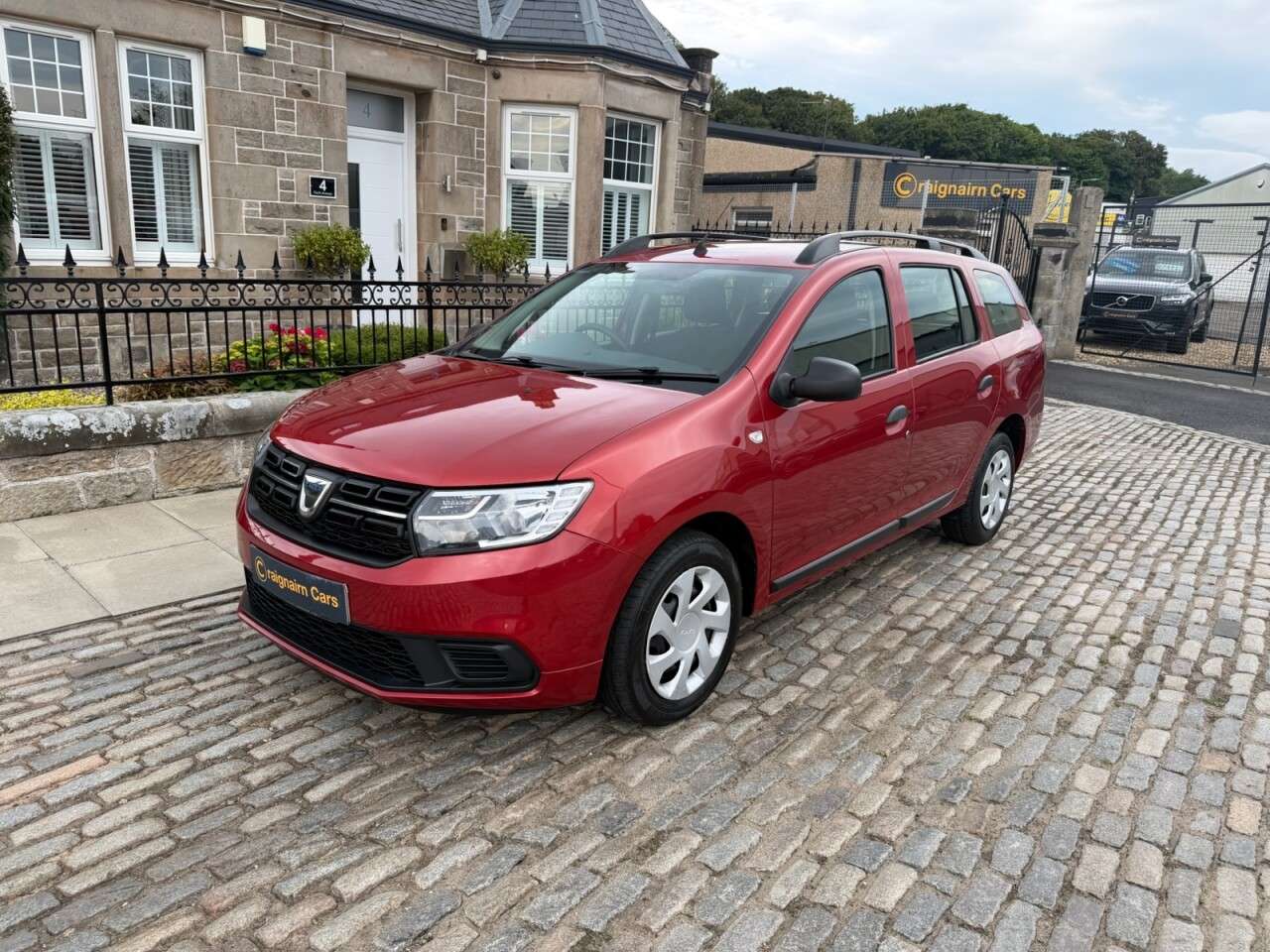 A 2019 DACIA LOGAN MCV 0.9 TCe Essential Estate 5dr Petrol Manual Euro 6 (s/s) (90 ps) A 2019 DACIA LOGAN MCV 0.9 TCe Essential Estate 5dr Petrol Manual Euro 6 (s/s) (90 ps)