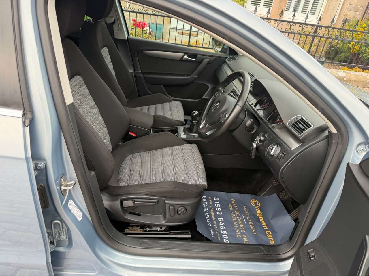 A 2013 VOLKSWAGEN PASSAT 2.0 TDI BlueMotion Tech Sport Estate 5dr Diesel Manual Euro 5 (s/s) (177 ps A 2013 VOLKSWAGEN PASSAT 2.0 TDI BlueMotion Tech Sport Estate 5dr Diesel Manual Euro 5 (s/s) (177 ps