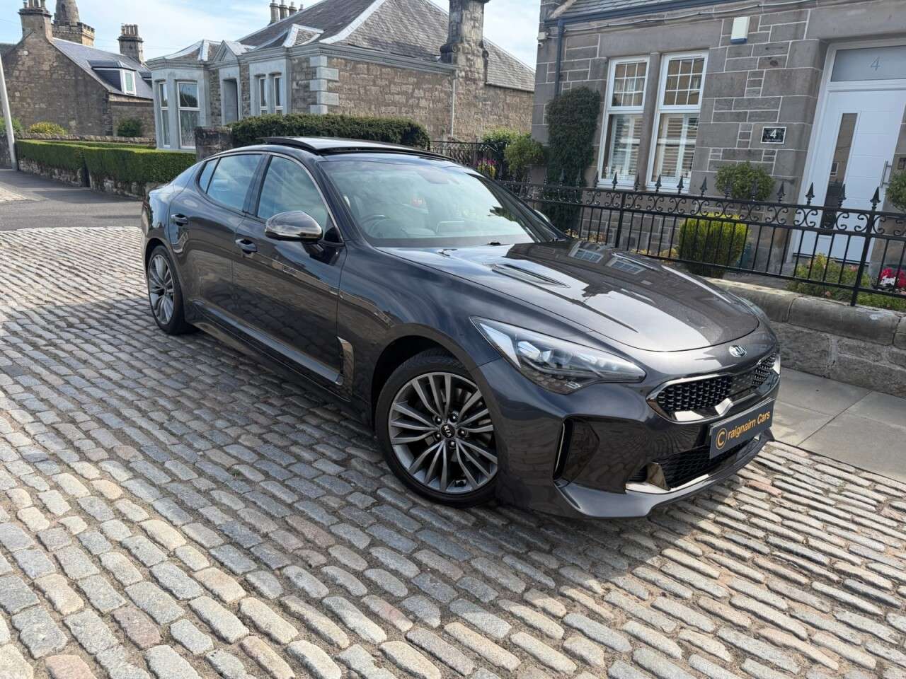 A 2019 KIA STINGER 2.2 CRDi GT-Line S Gran Turismo 5dr Diesel Auto Euro 6 (s/s) (197 bhp) A 2019 KIA STINGER 2.2 CRDi GT-Line S Gran Turismo 5dr Diesel Auto Euro 6 (s/s) (197 bhp)