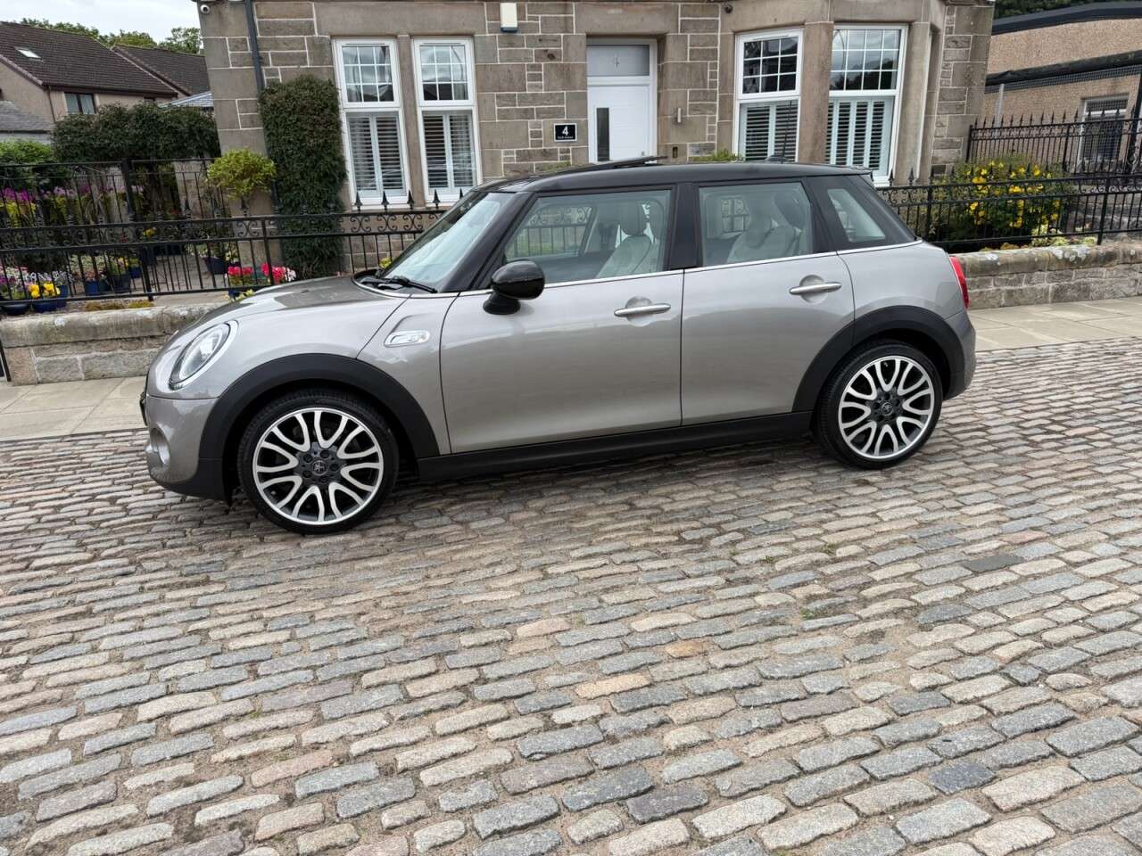 2018 MINI HATCH 2018 MINI HATCH