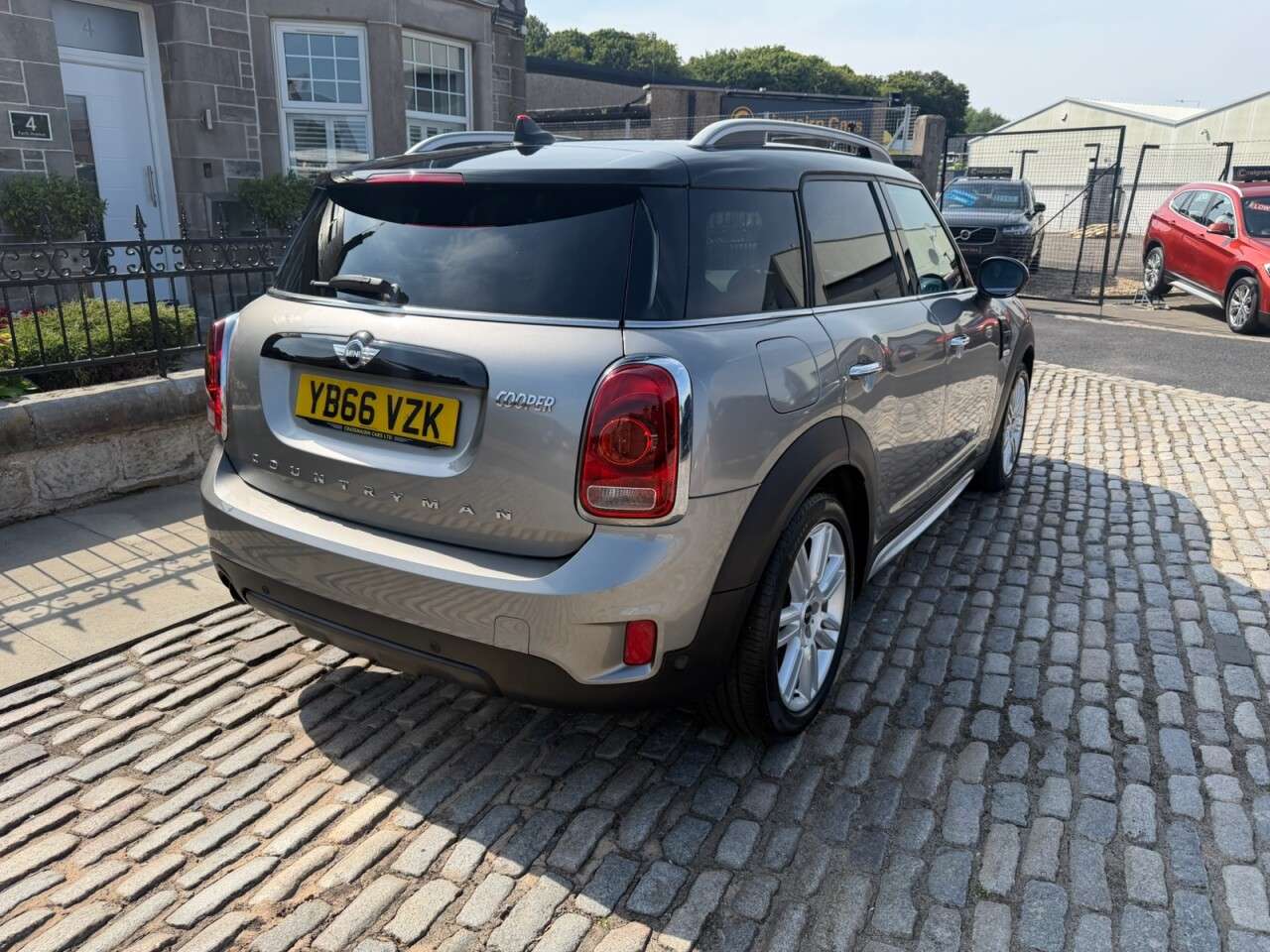 2017 MINI COUNTRYMAN 2017 MINI COUNTRYMAN