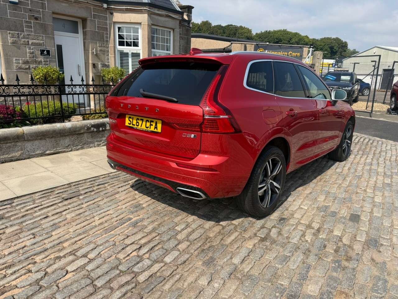 2017 VOLVO XC60 2017 VOLVO XC60