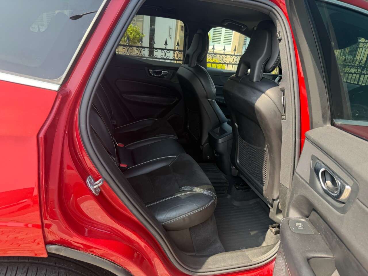 2017 VOLVO XC60 2017 VOLVO XC60