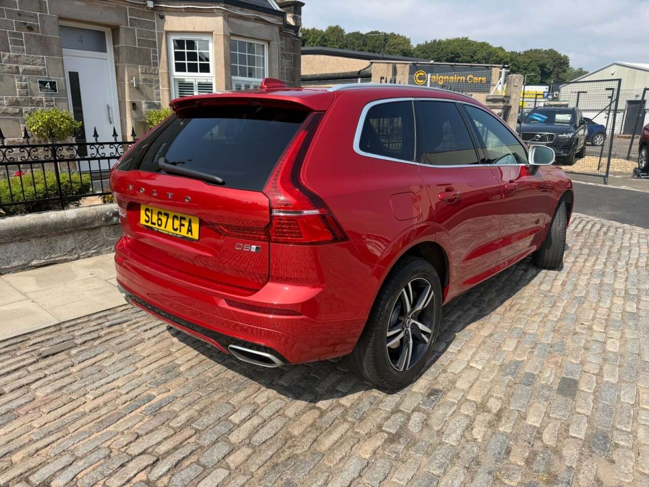 2017 VOLVO XC60 2017 VOLVO XC60