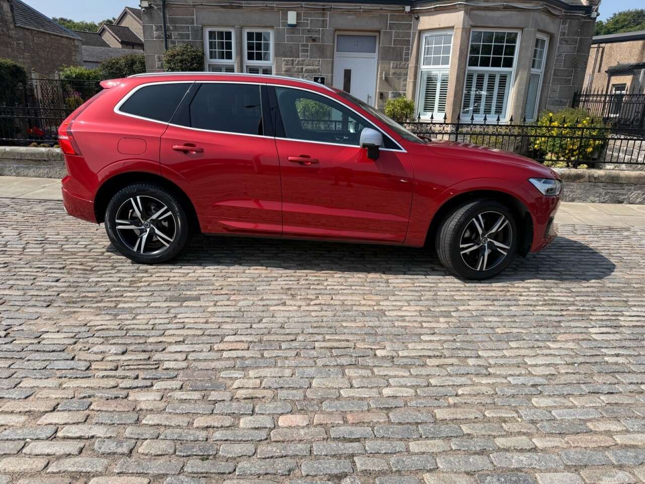 2017 VOLVO XC60 2017 VOLVO XC60