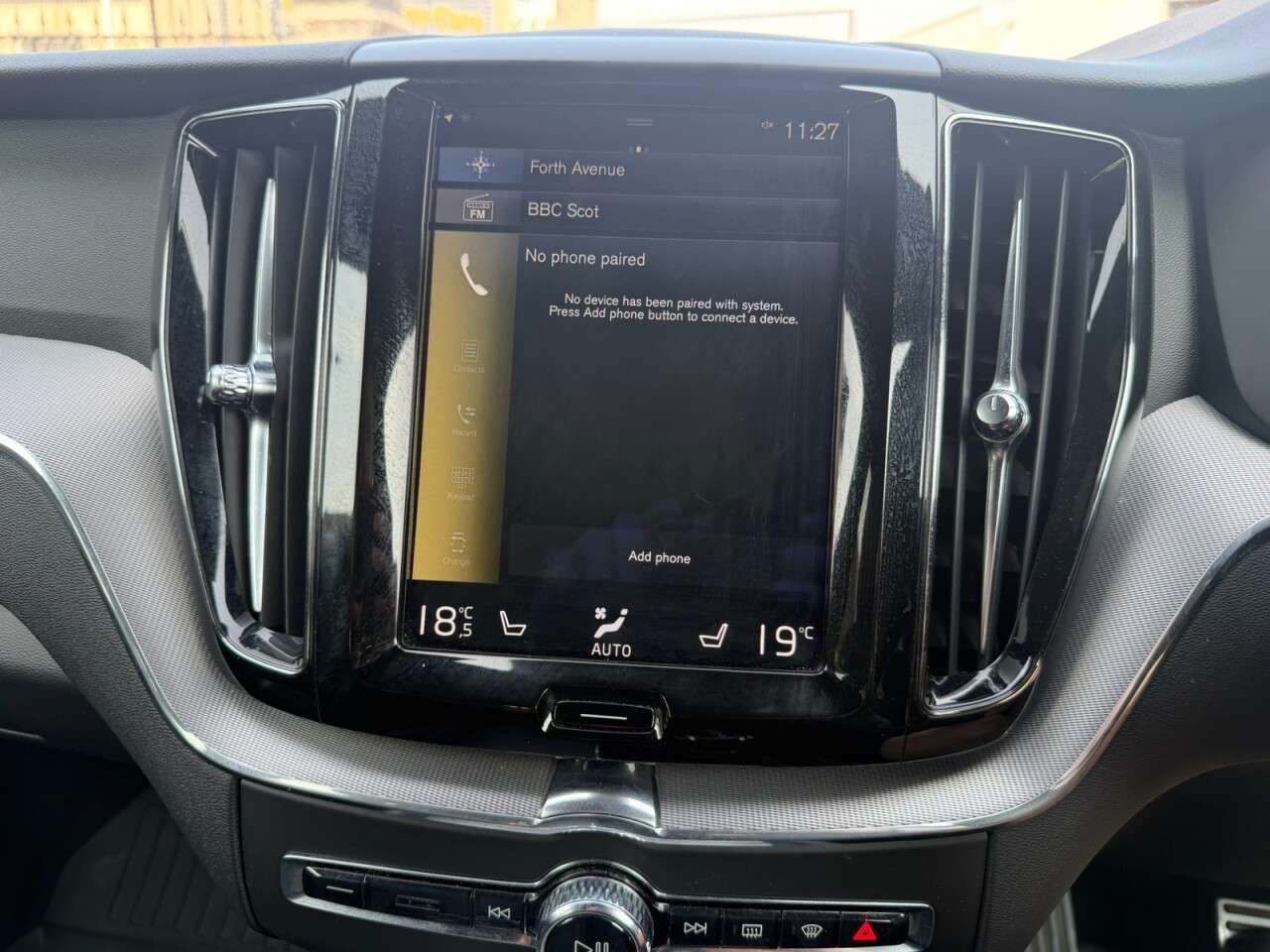 2017 VOLVO XC60 2017 VOLVO XC60
