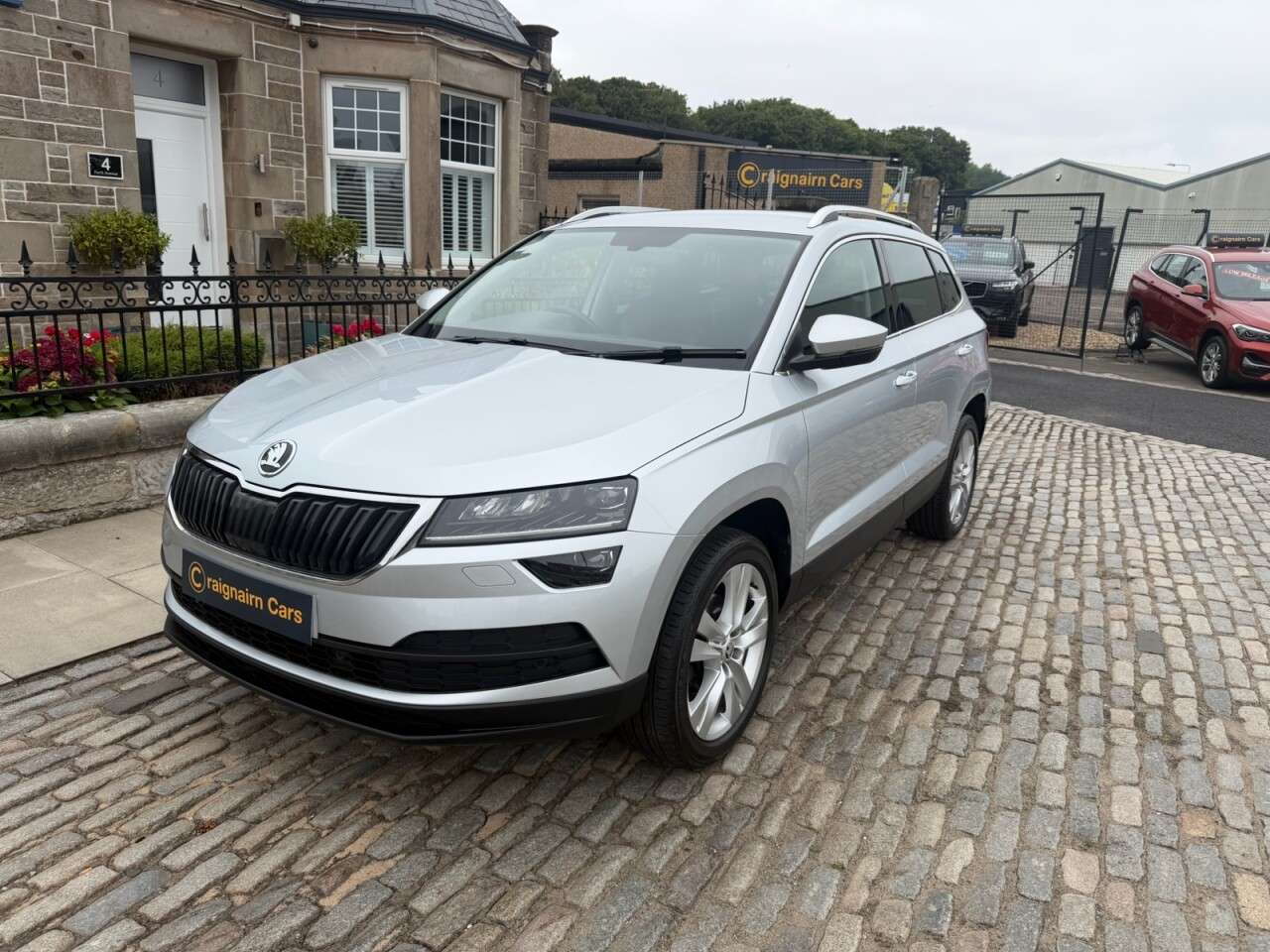 A 2019 SKODA KAROQ 1.5 TSI ACT SE L SUV 5dr Petrol Manual Euro 6 (s/s) (150 ps) A 2019 SKODA KAROQ 1.5 TSI ACT SE L SUV 5dr Petrol Manual Euro 6 (s/s) (150 ps)