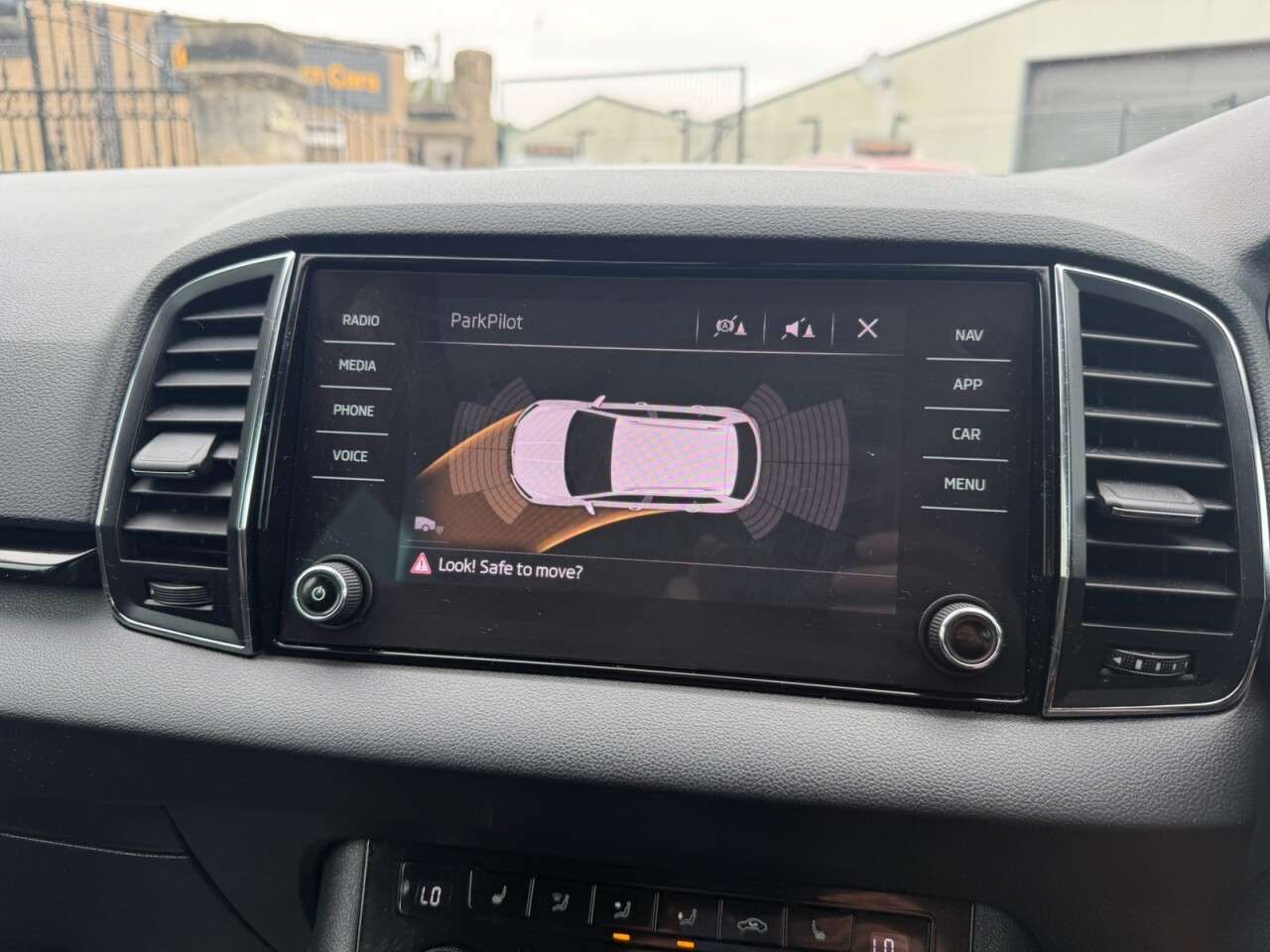 2019 SKODA KAROQ 2019 SKODA KAROQ