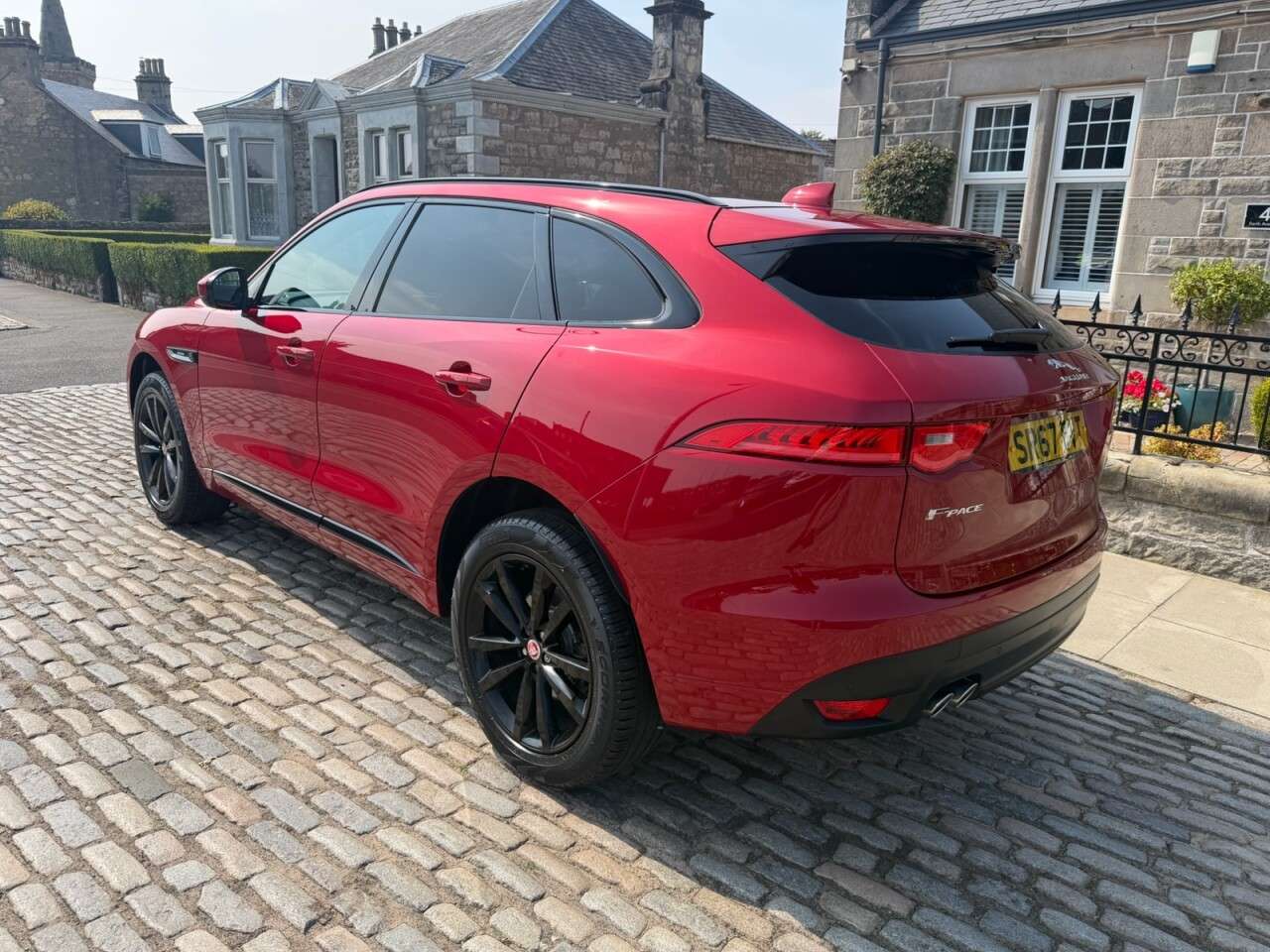2018 JAGUAR F-PACE 2018 JAGUAR F-PACE