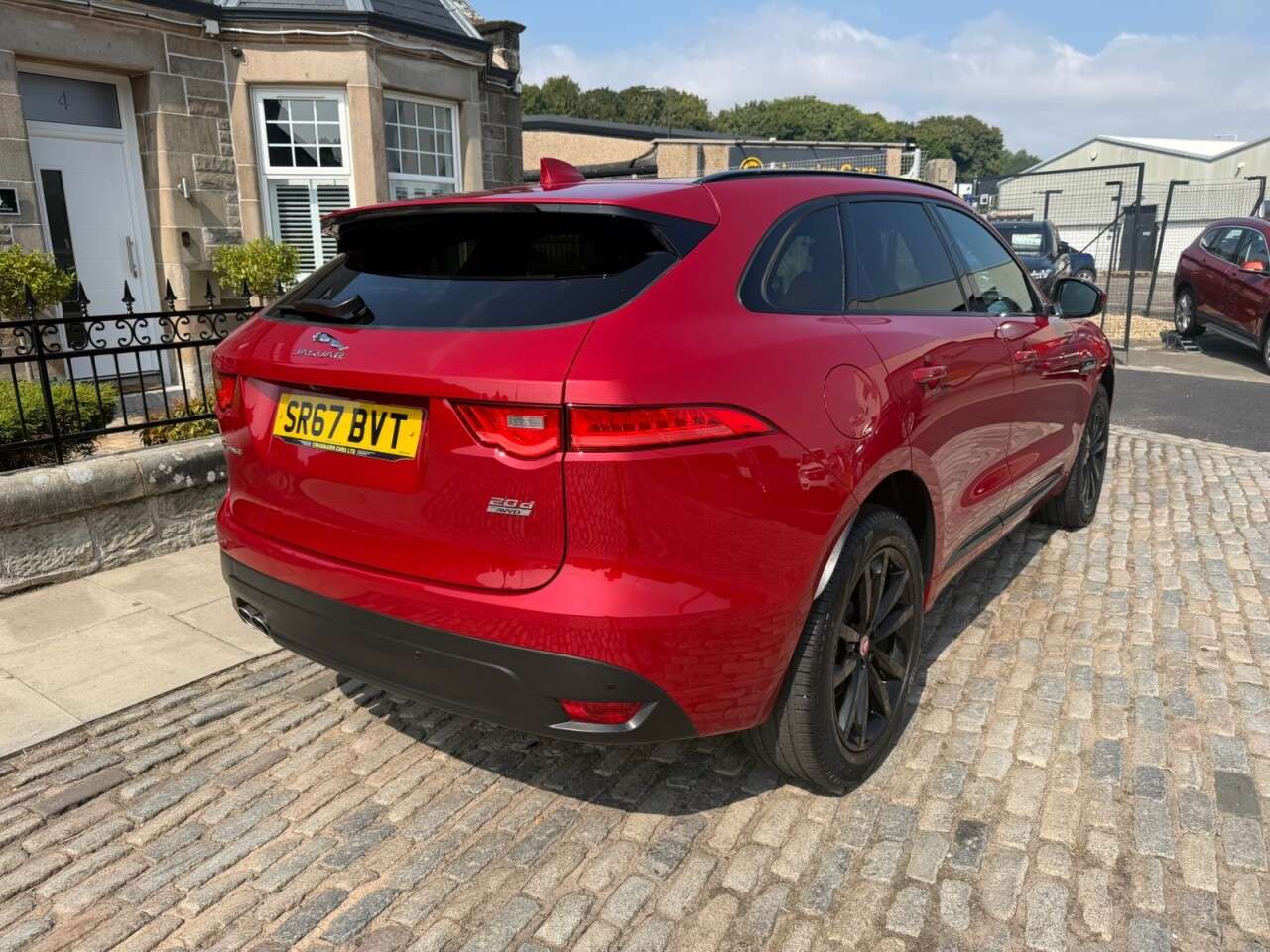2018 JAGUAR F-PACE 2018 JAGUAR F-PACE