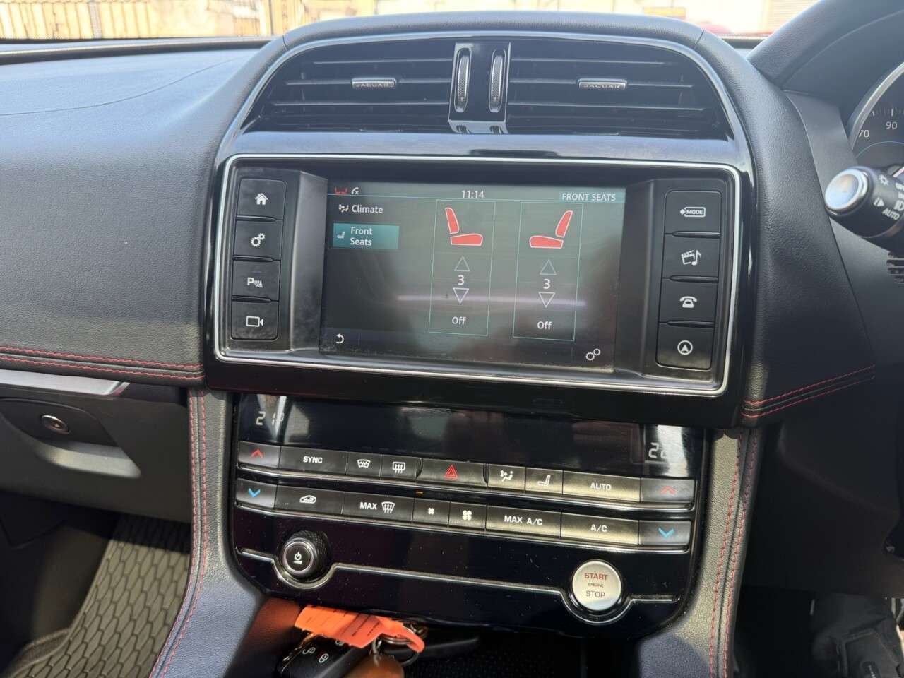 2018 JAGUAR F-PACE 2018 JAGUAR F-PACE