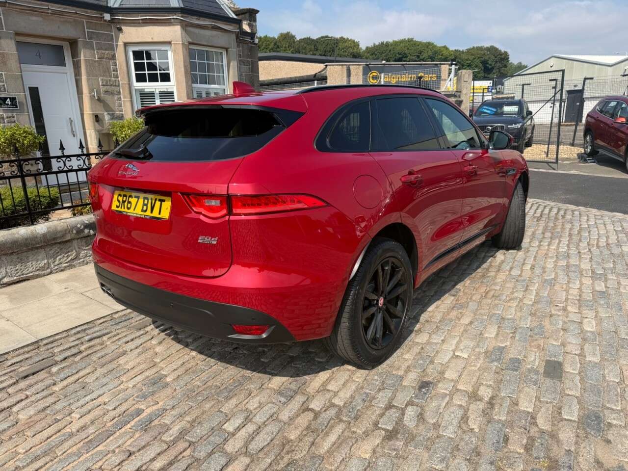 2018 JAGUAR F-PACE 2018 JAGUAR F-PACE