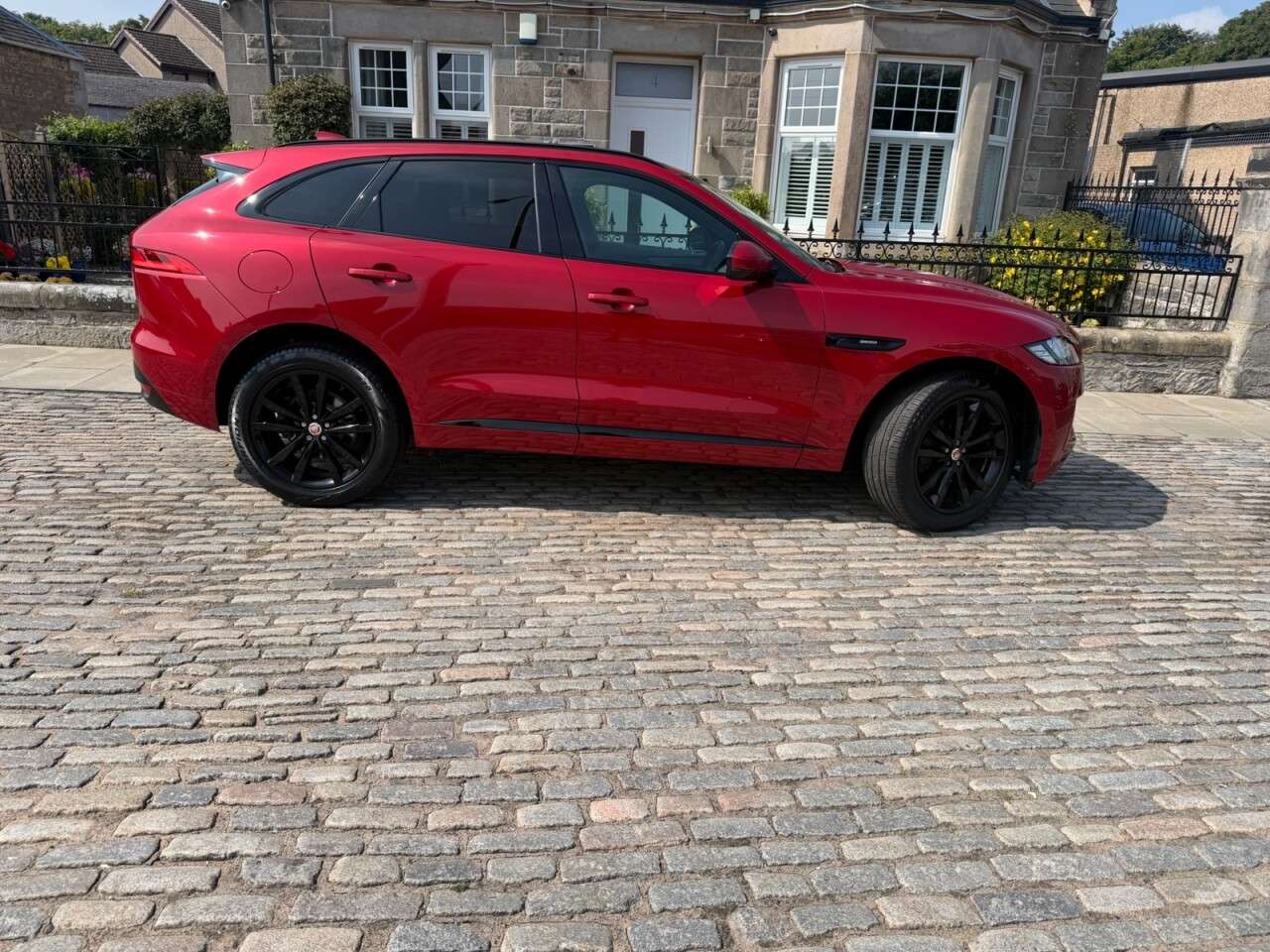2018 JAGUAR F-PACE 2018 JAGUAR F-PACE