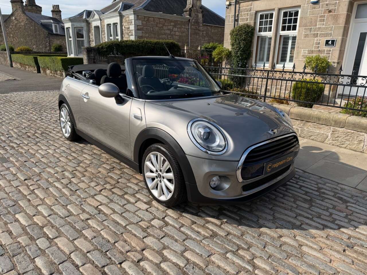 2017 MINI CONVERTIBLE 2017 MINI CONVERTIBLE