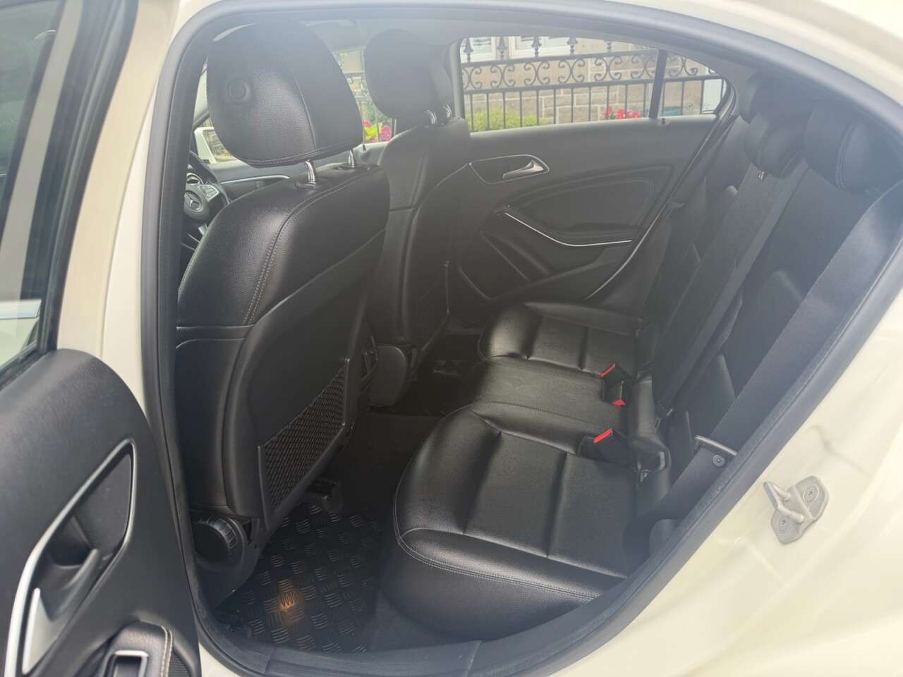 2016 MERCEDES-BENZ A CLASS 2016 MERCEDES-BENZ A CLASS