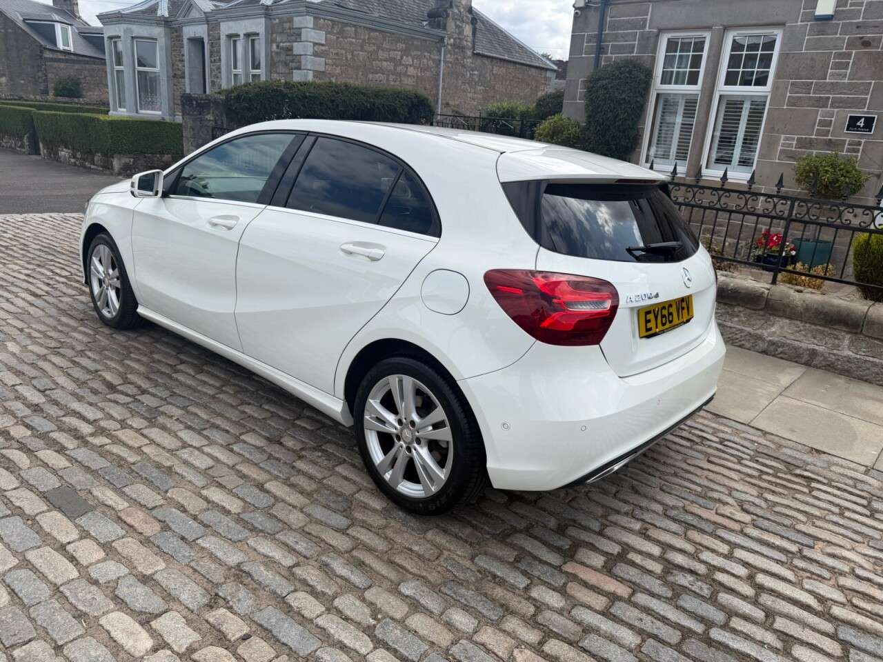 2016 MERCEDES-BENZ A CLASS 2016 MERCEDES-BENZ A CLASS