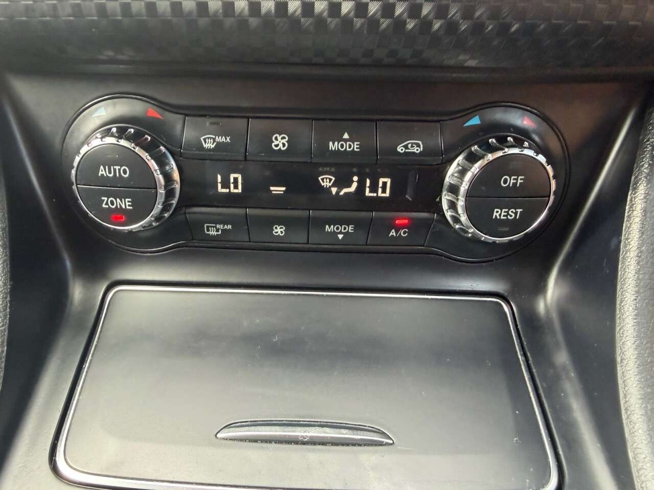2016 MERCEDES-BENZ A CLASS 2016 MERCEDES-BENZ A CLASS